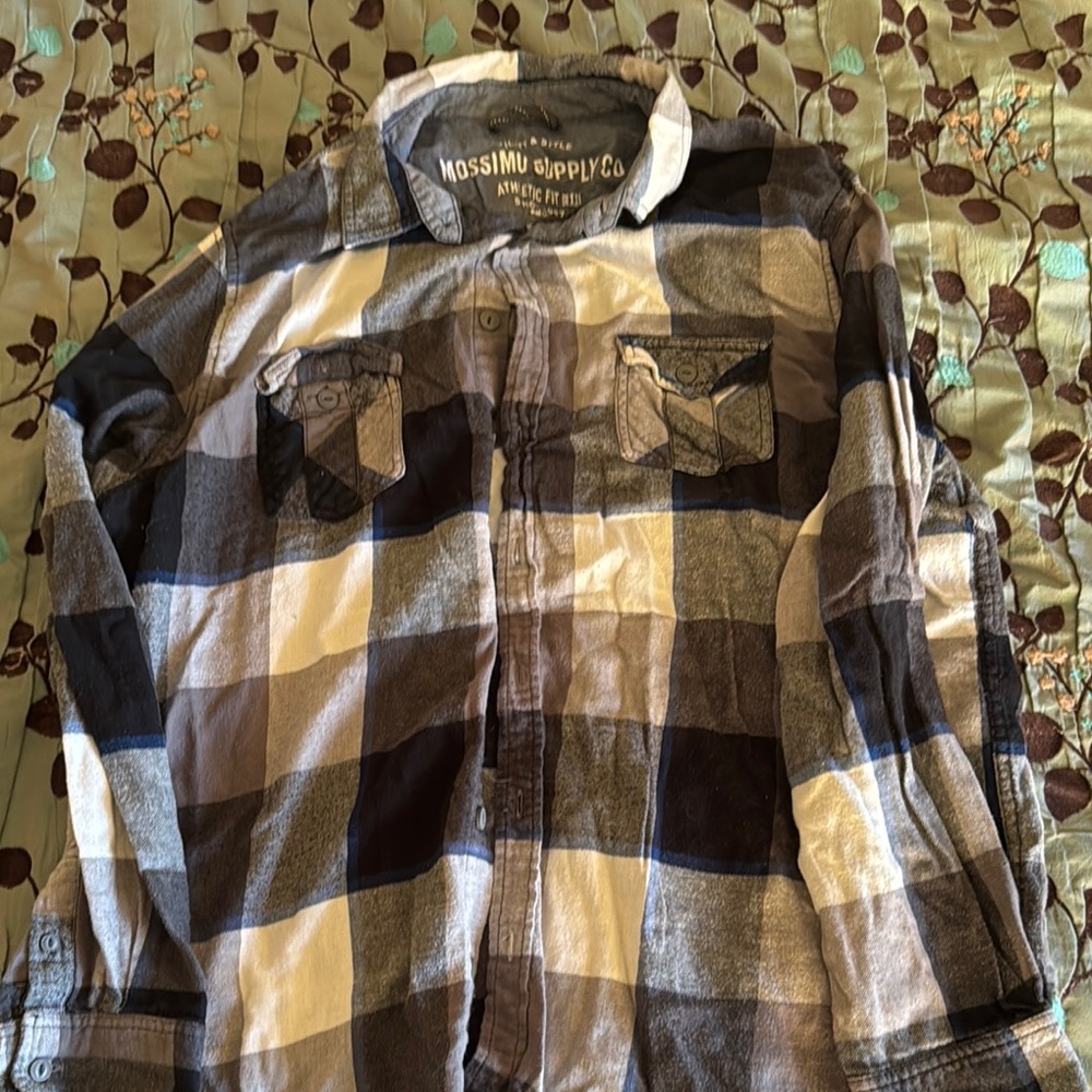 Mossimo Supply Co. Men's Plaid Shirt - Black and White